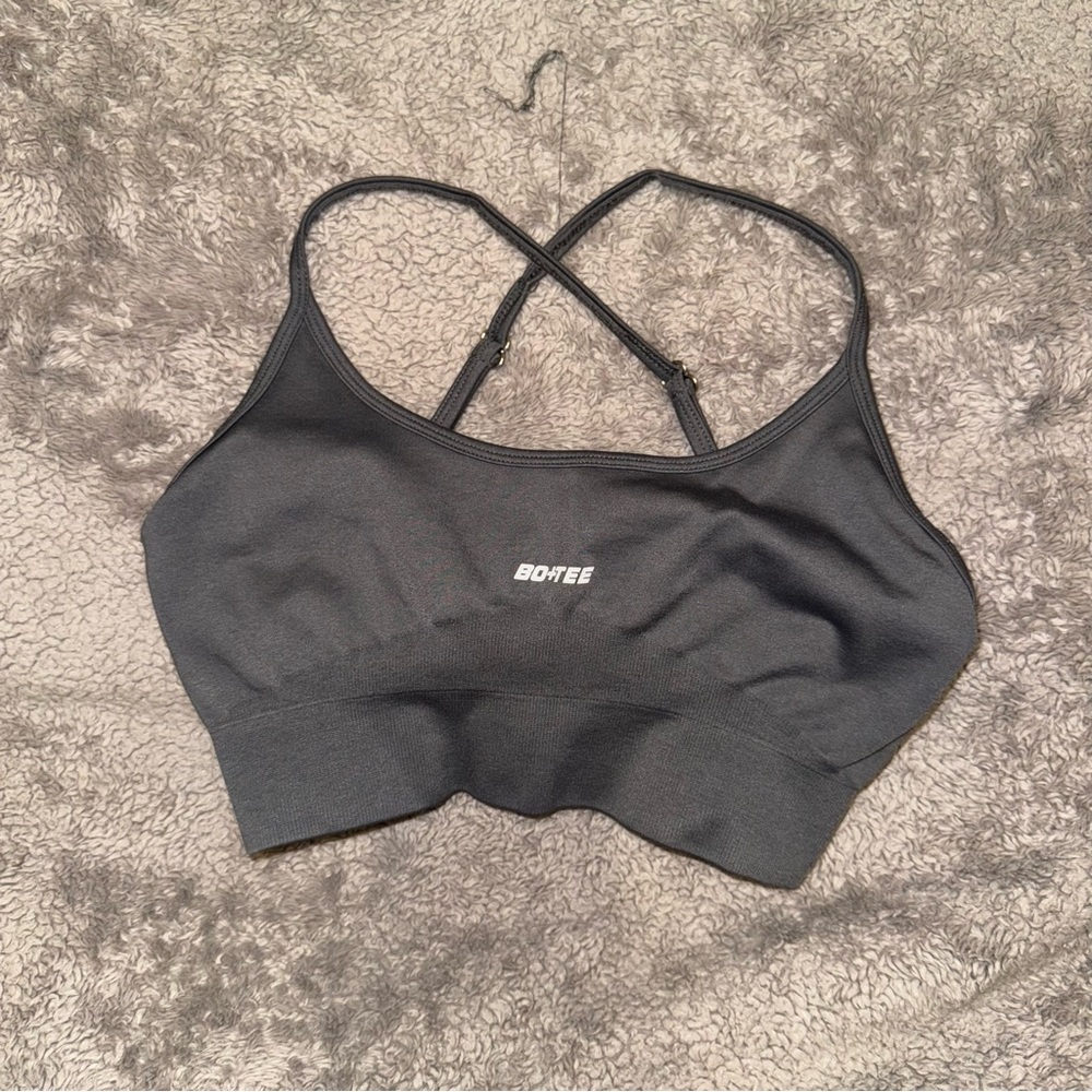 Bo+Tee Sports Bra - Small
